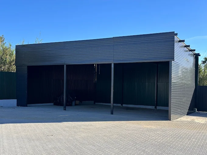 Telheiro metálico antracite